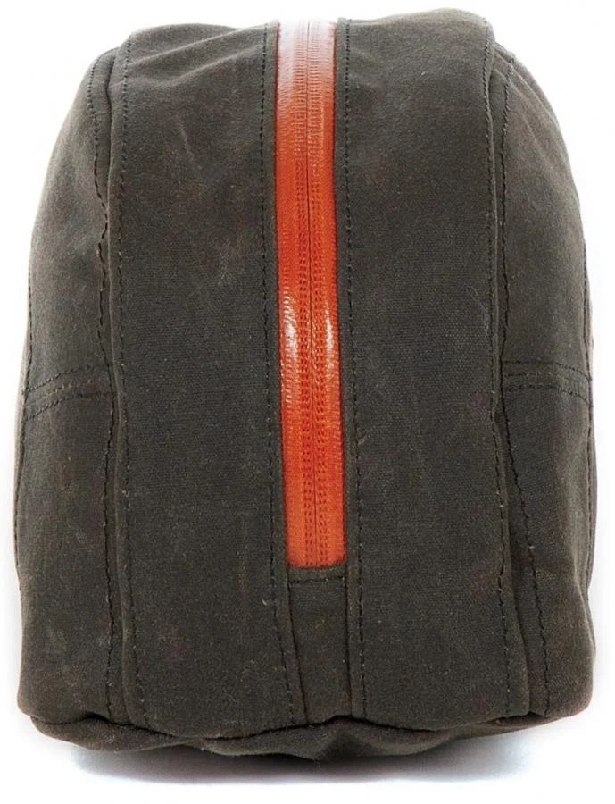 Fishpond Cabin Creek Toiletry Kit Peat Moss - Image 2