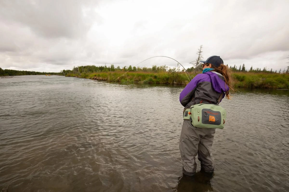 Fishpond Thunderhead Submersible Lumbar Eco Yucca - Image 3