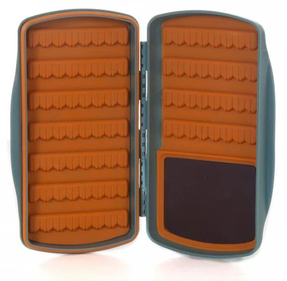 Tacky Pescador Fly Box Magpad Smoke Grey