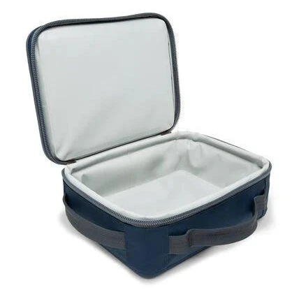 YETI Daytrip Lunch Box Navy - Image 6